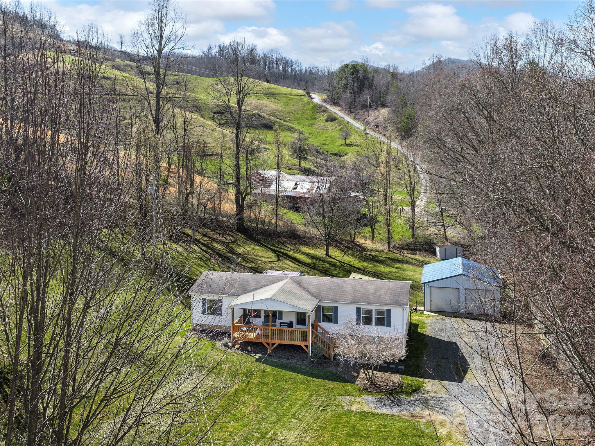 114 Gateway Cove Canton NC 28716