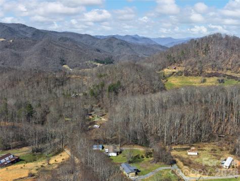 114 Gateway Cove Canton NC 28716
