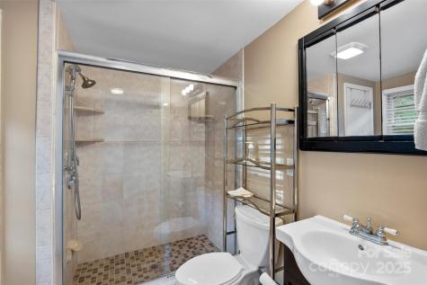 163 Pisgah View Road Asheville NC 28806