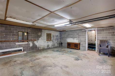 163 Pisgah View Road Asheville NC 28806