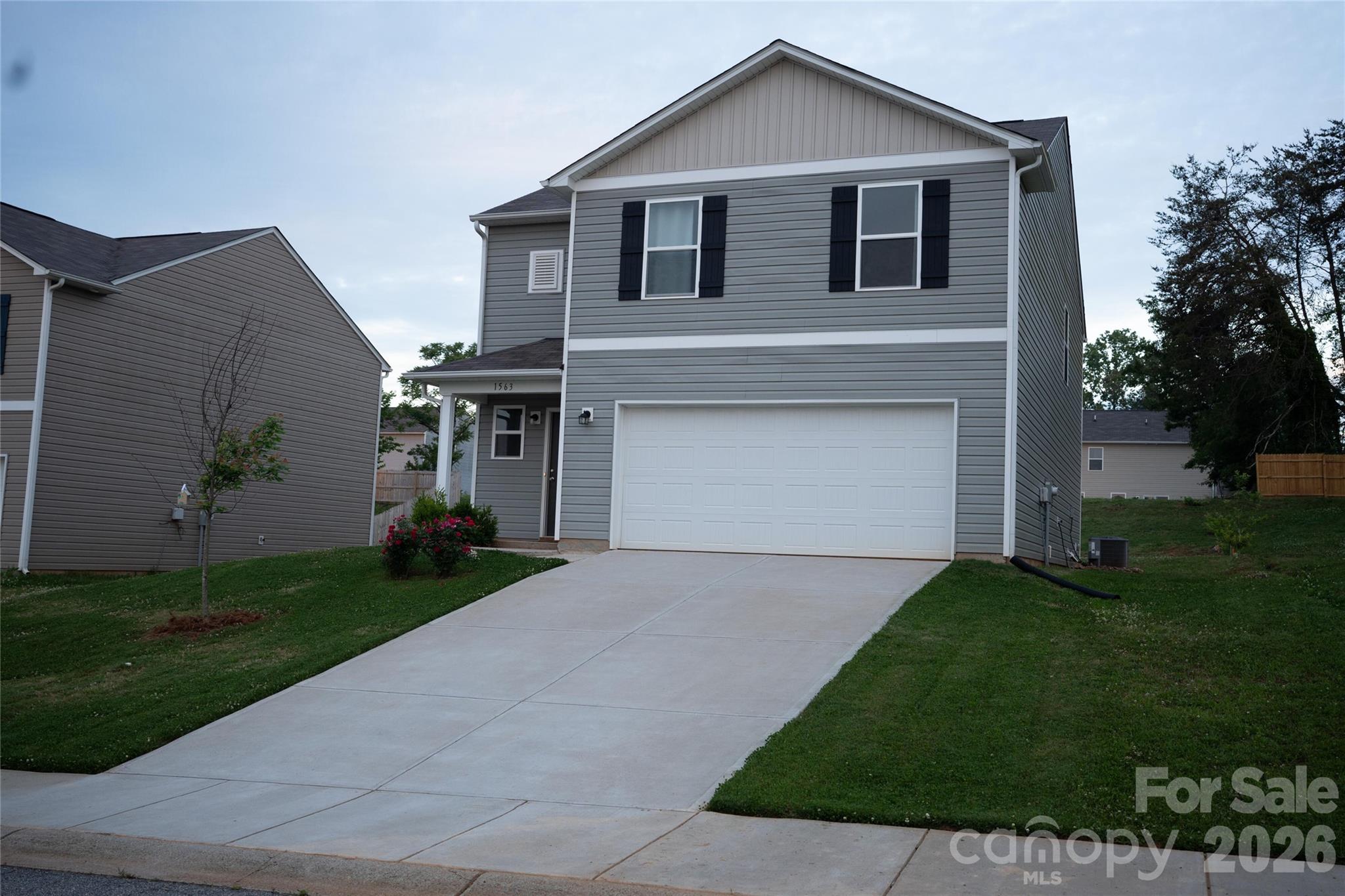 1563 Catskill Way Newton NC 28658