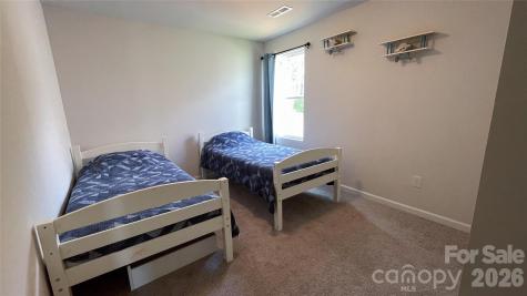 1563 Catskill Way Newton NC 28658