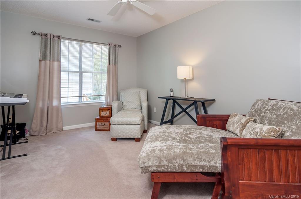 8819 Breezy Knoll Court Charlotte NC 28210