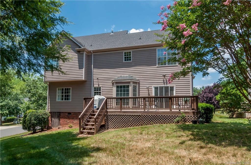 8819 Breezy Knoll Court Charlotte NC 28210