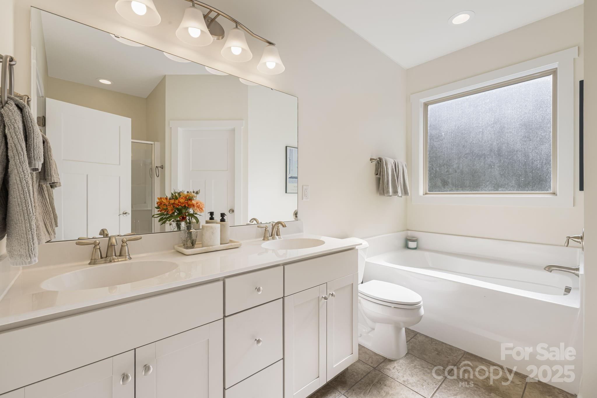 504 Rosebud Orchid Way Weaverville NC 28787