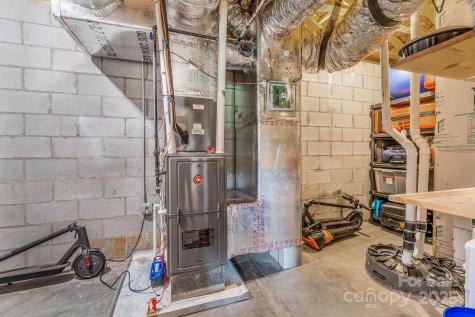 30 Asher Lane Arden NC 28704