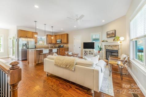 30 Asher Lane Arden NC 28704