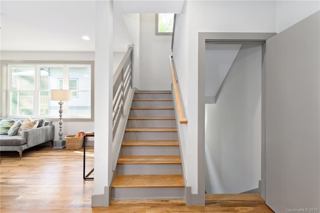 30 Swift Street Asheville NC 28804