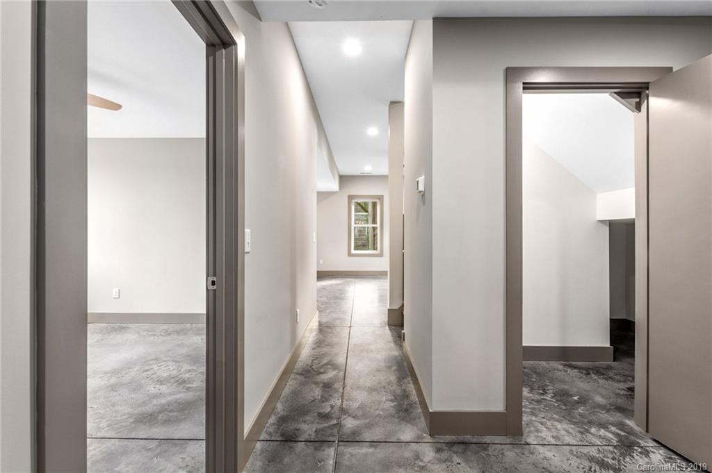 30 Swift Street Asheville NC 28804