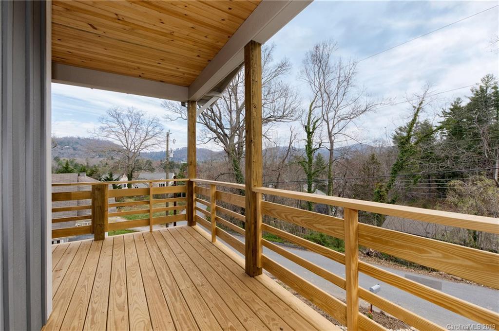 30 Swift Street Asheville NC 28804