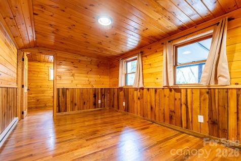 169 Samantha Springs Lane Elk Park NC 28622
