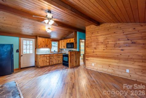 169 Samantha Springs Lane Elk Park NC 28622
