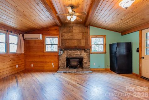 169 Samantha Springs Lane Elk Park NC 28622