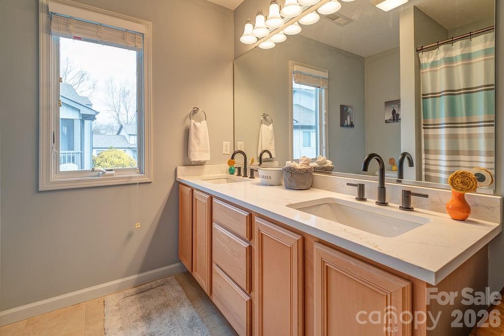 429 Kyfields Drive Weaverville NC 28787