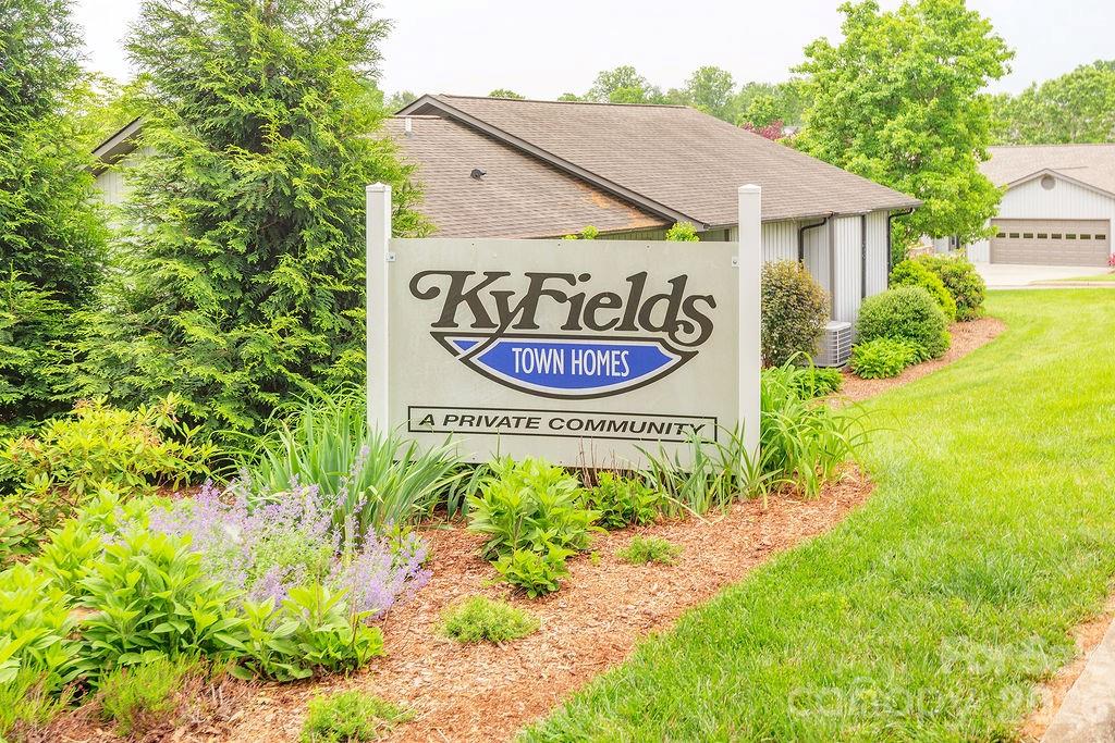 429 Kyfields Drive Weaverville NC 28787