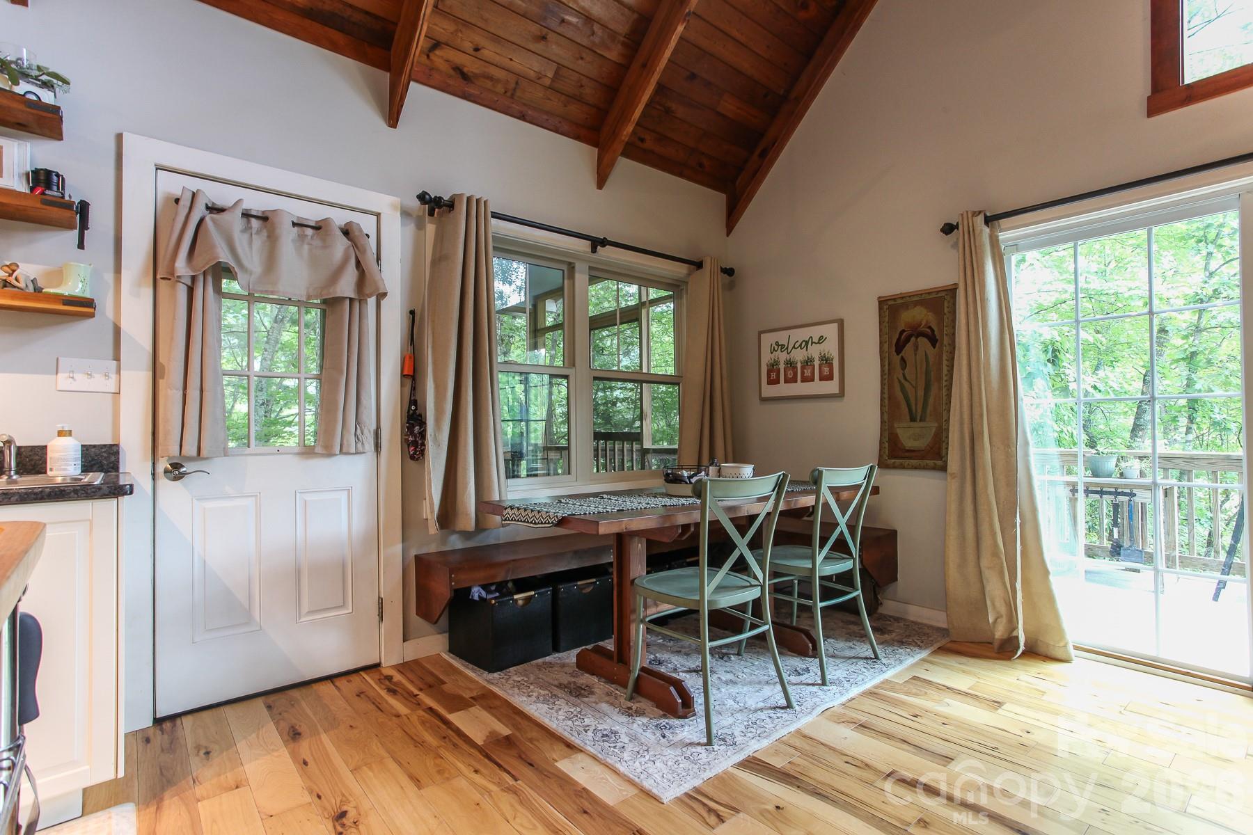 292 Wolf Creek Heights Almond NC 28702