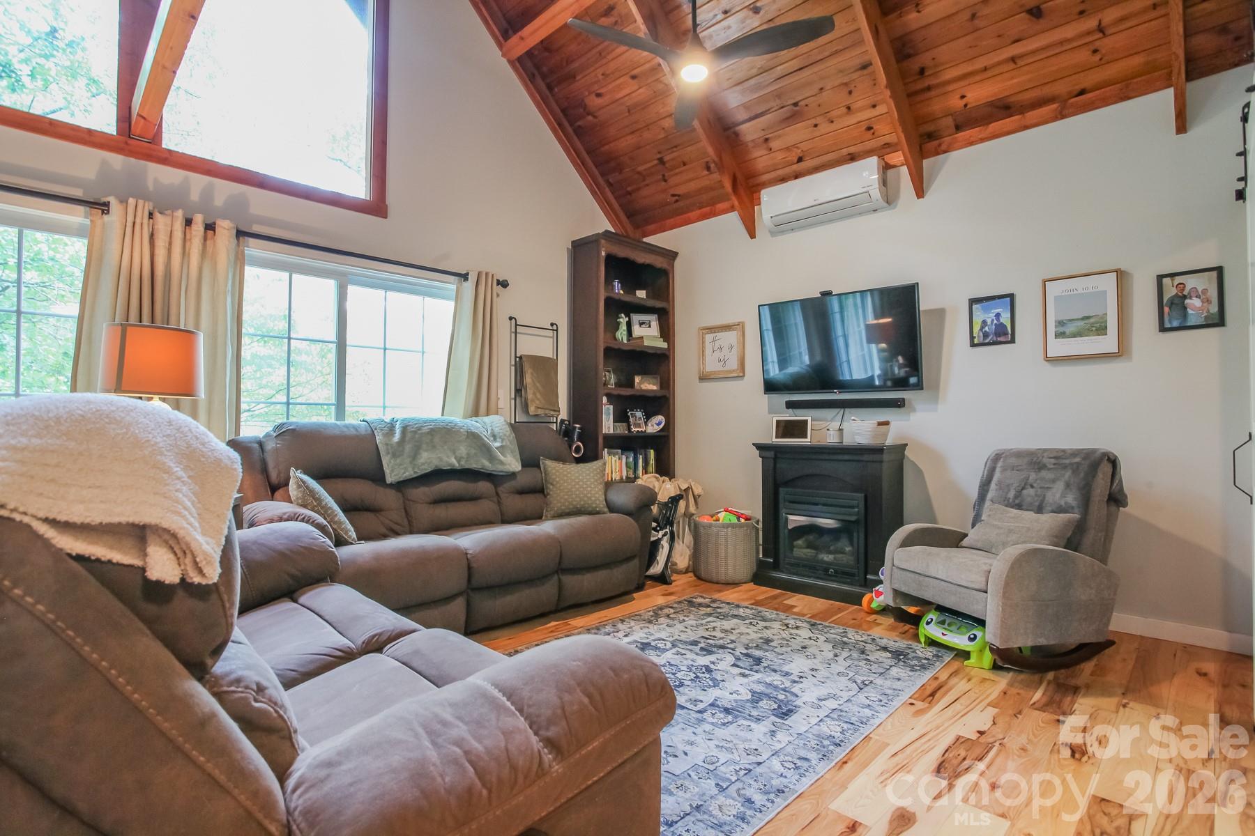 292 Wolf Creek Heights Almond NC 28702