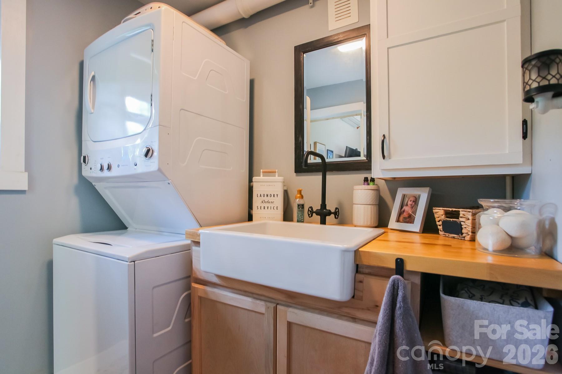 292 Wolf Creek Heights Almond NC 28702