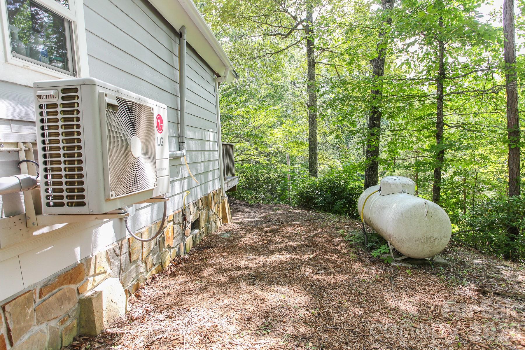 292 Wolf Creek Heights Almond NC 28702