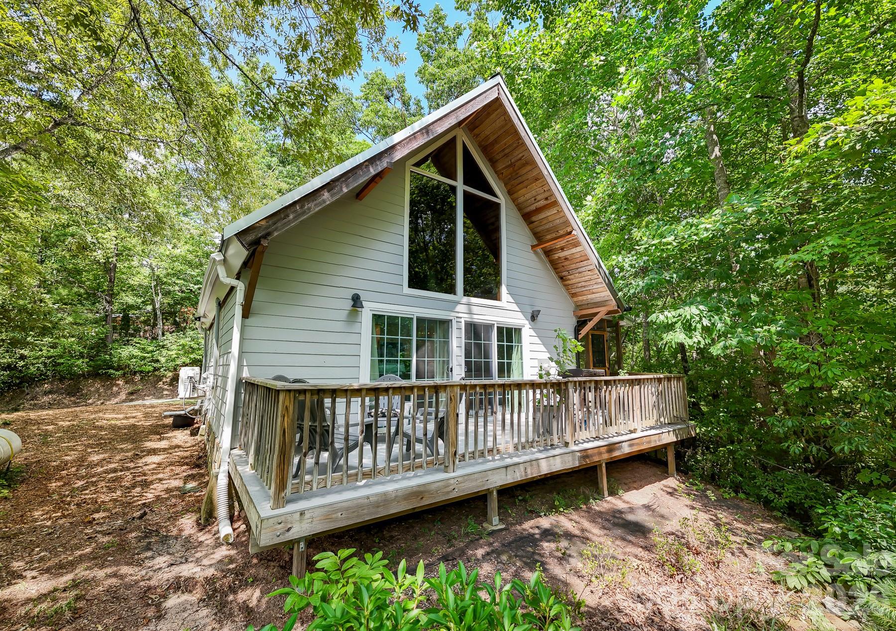 292 Wolf Creek Heights Almond NC 28702