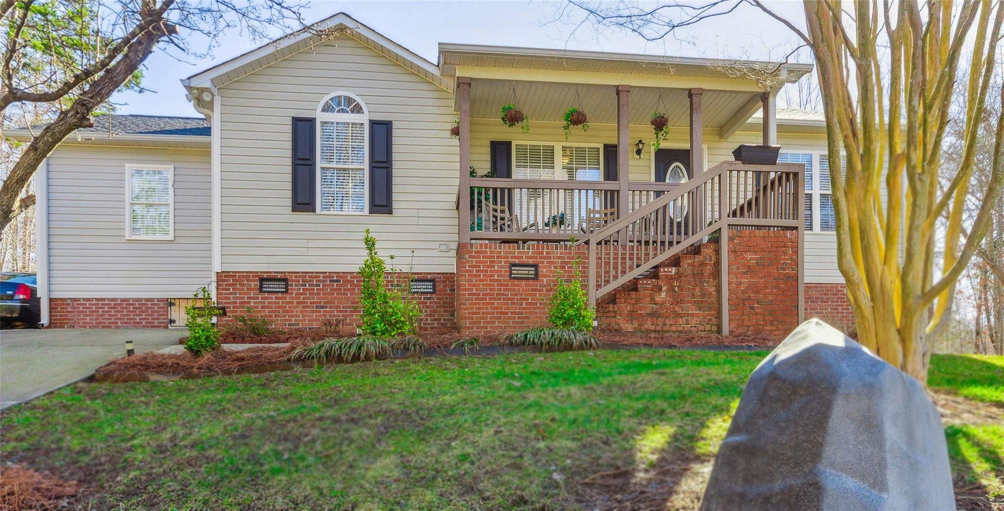 182 E Panther Creek Road Troutman NC 28166