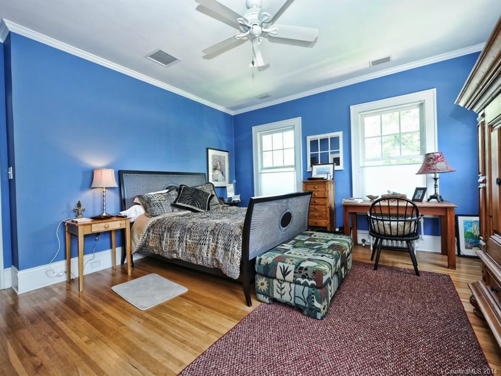 1029 Arosa Avenue Charlotte NC 28203