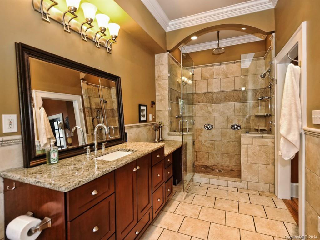 1029 Arosa Avenue Charlotte NC 28203