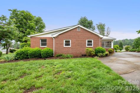 191 Thompson Road Rutherfordton NC 28139