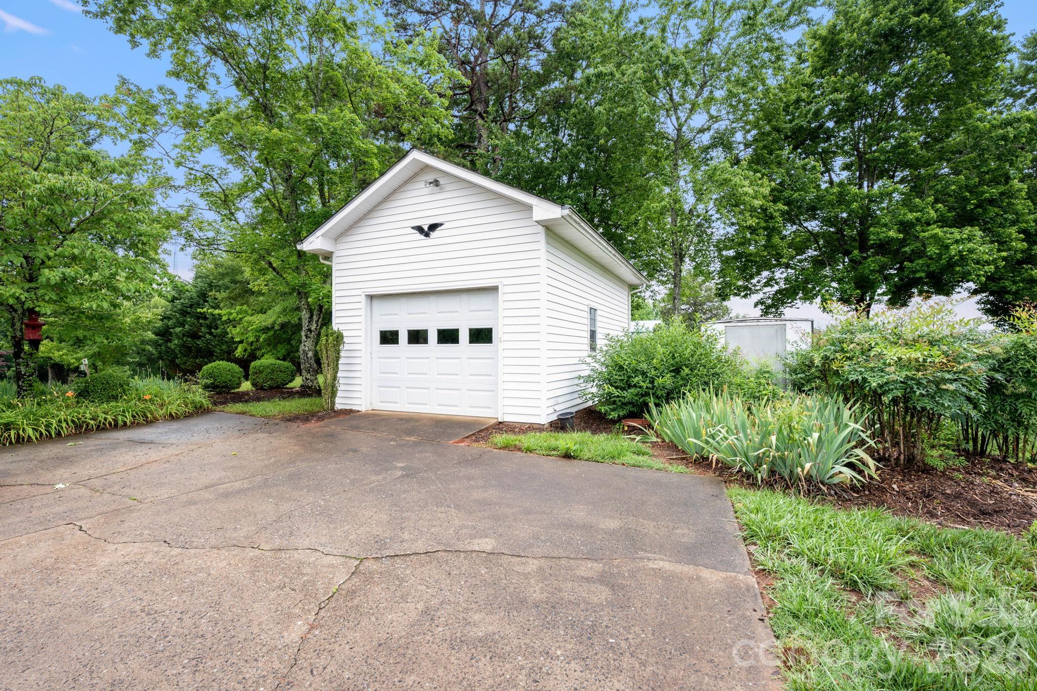 191 Thompson Road Rutherfordton NC 28139