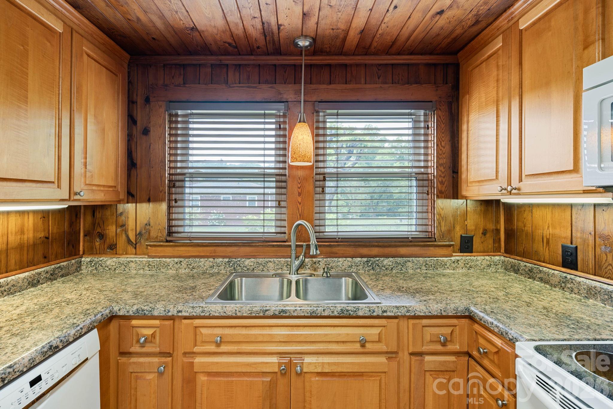 191 Thompson Road Rutherfordton NC 28139