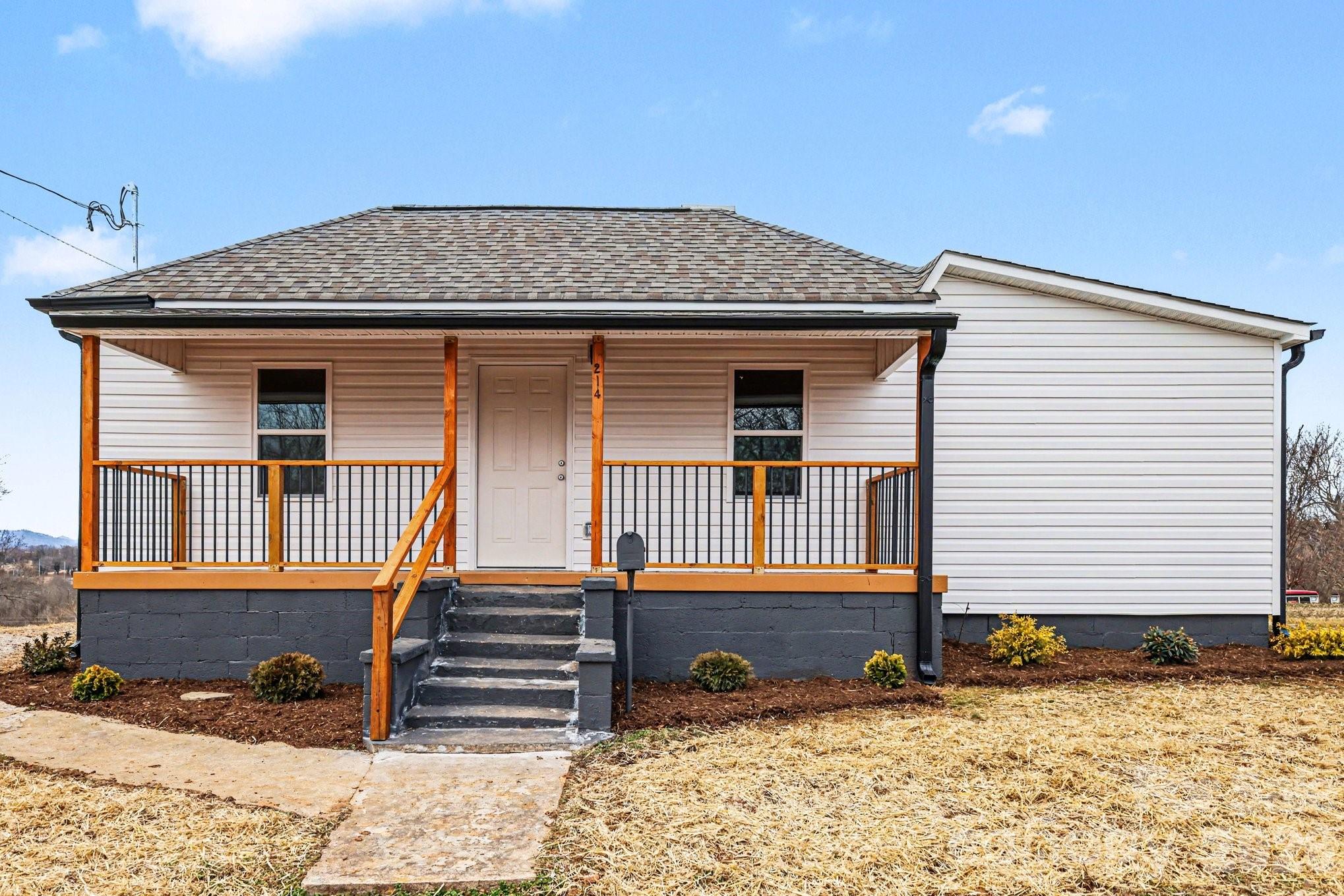 214 Eastview Street Morganton NC 28655