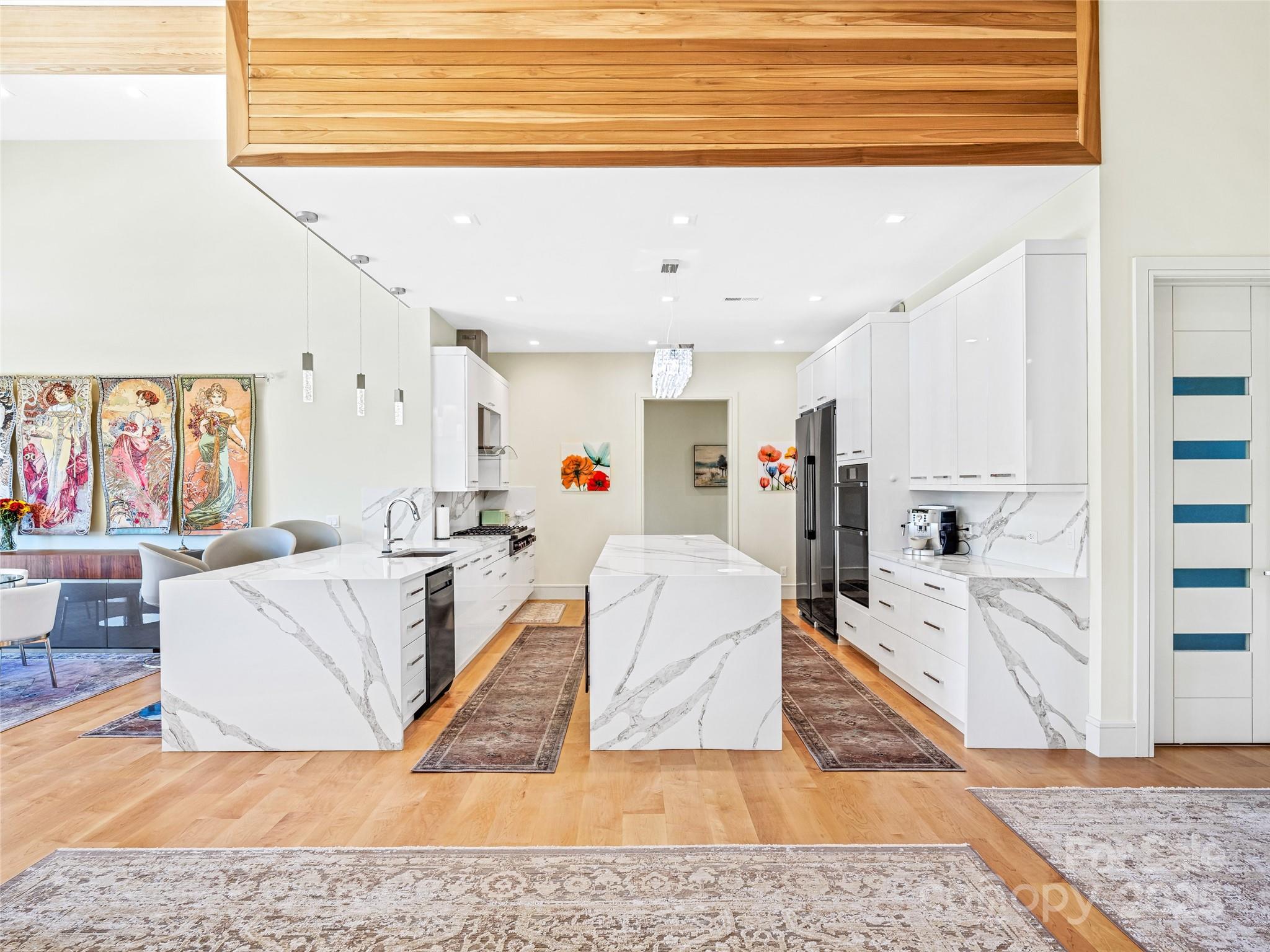 123 Wembley Road Asheville NC 28804