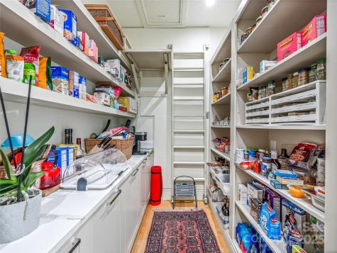 123 Wembley Road Asheville NC 28804