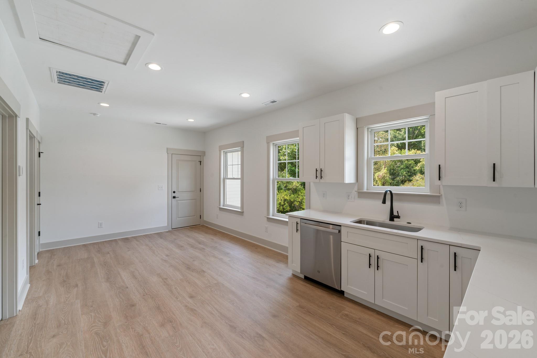 1529 Beckwith Place Charlotte NC 28205