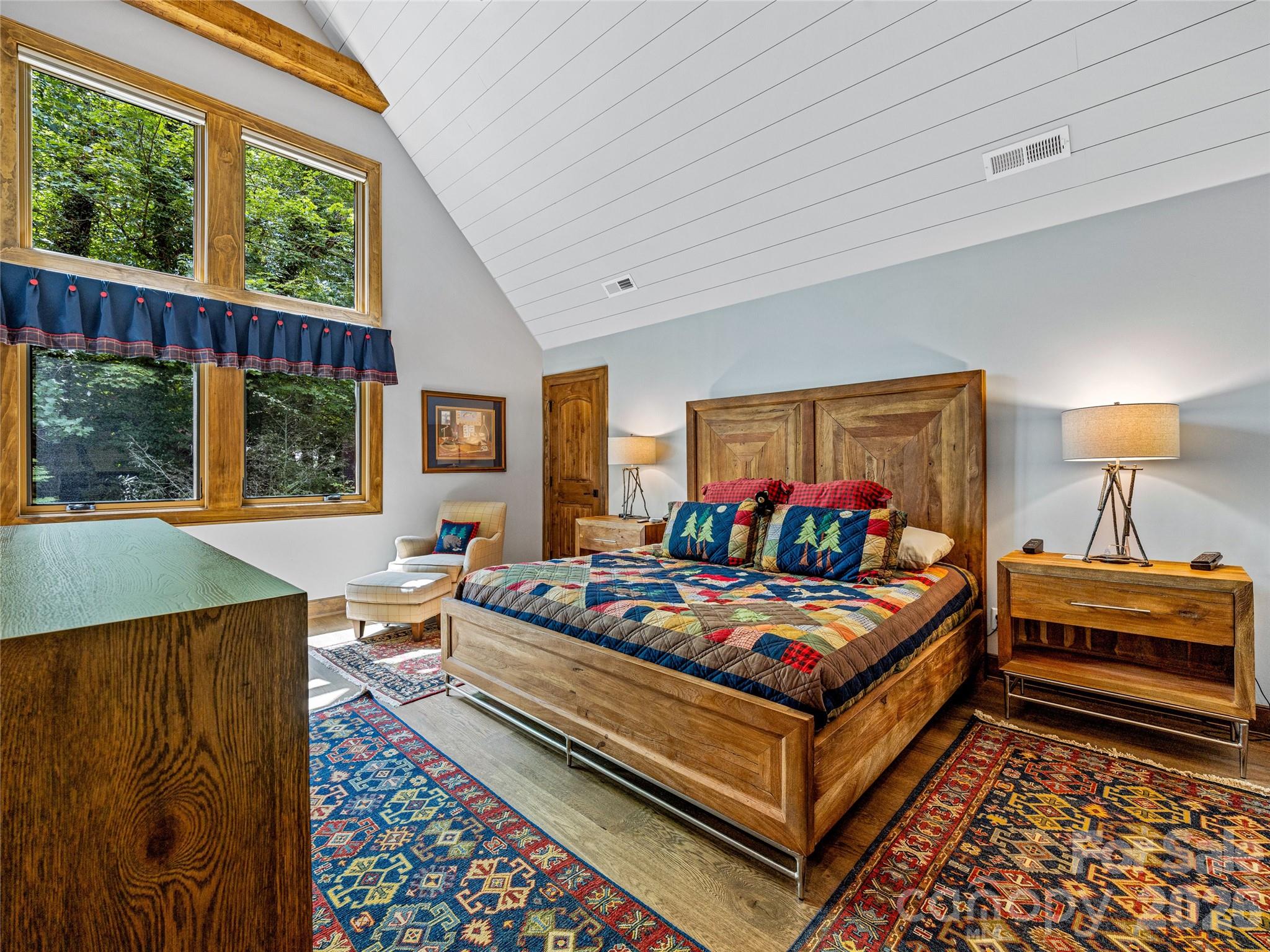 64 Bee Tree Way Lake Toxaway NC 28747
