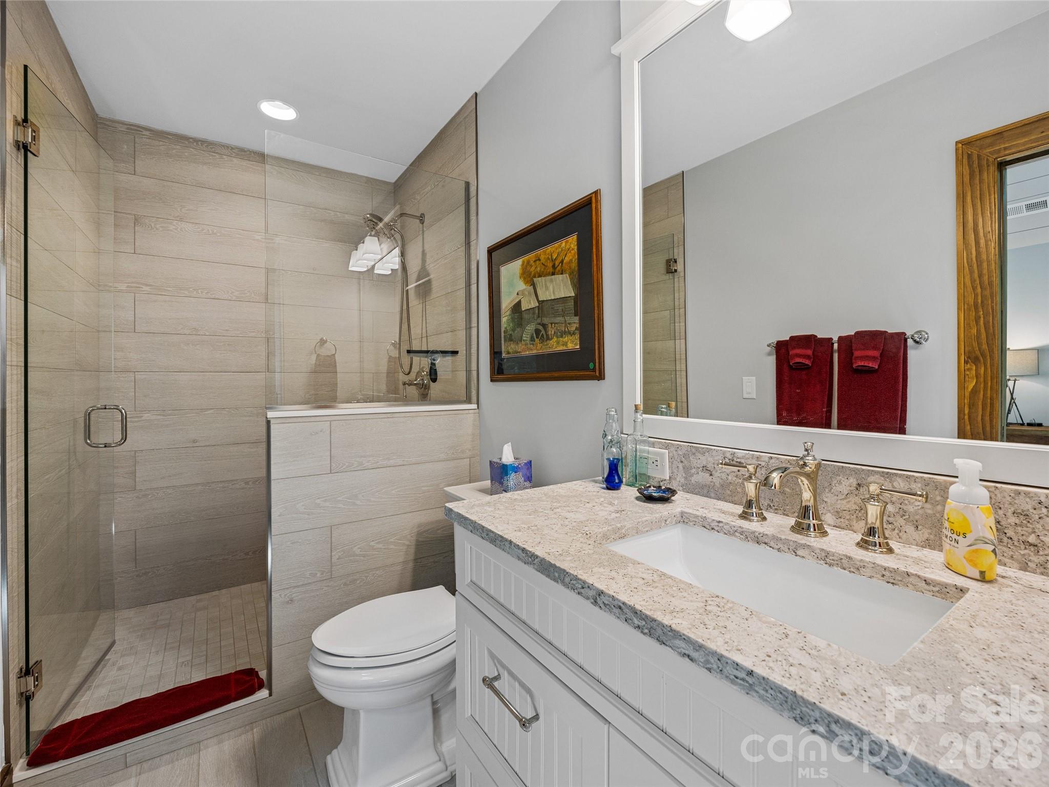 64 Bee Tree Way Lake Toxaway NC 28747