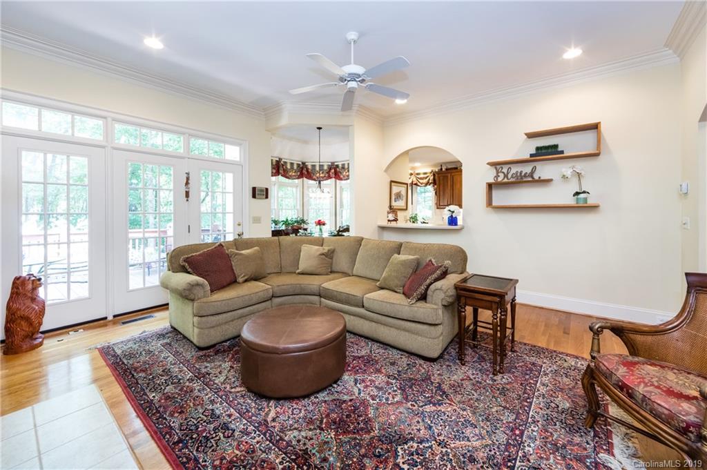 5504 Meadow Haven Lane Charlotte NC 28270