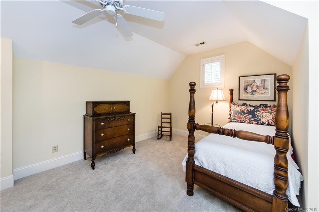 5504 Meadow Haven Lane Charlotte NC 28270