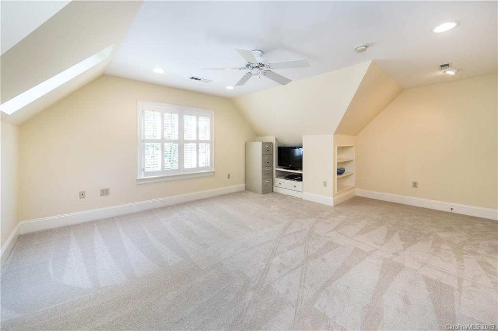5504 Meadow Haven Lane Charlotte NC 28270
