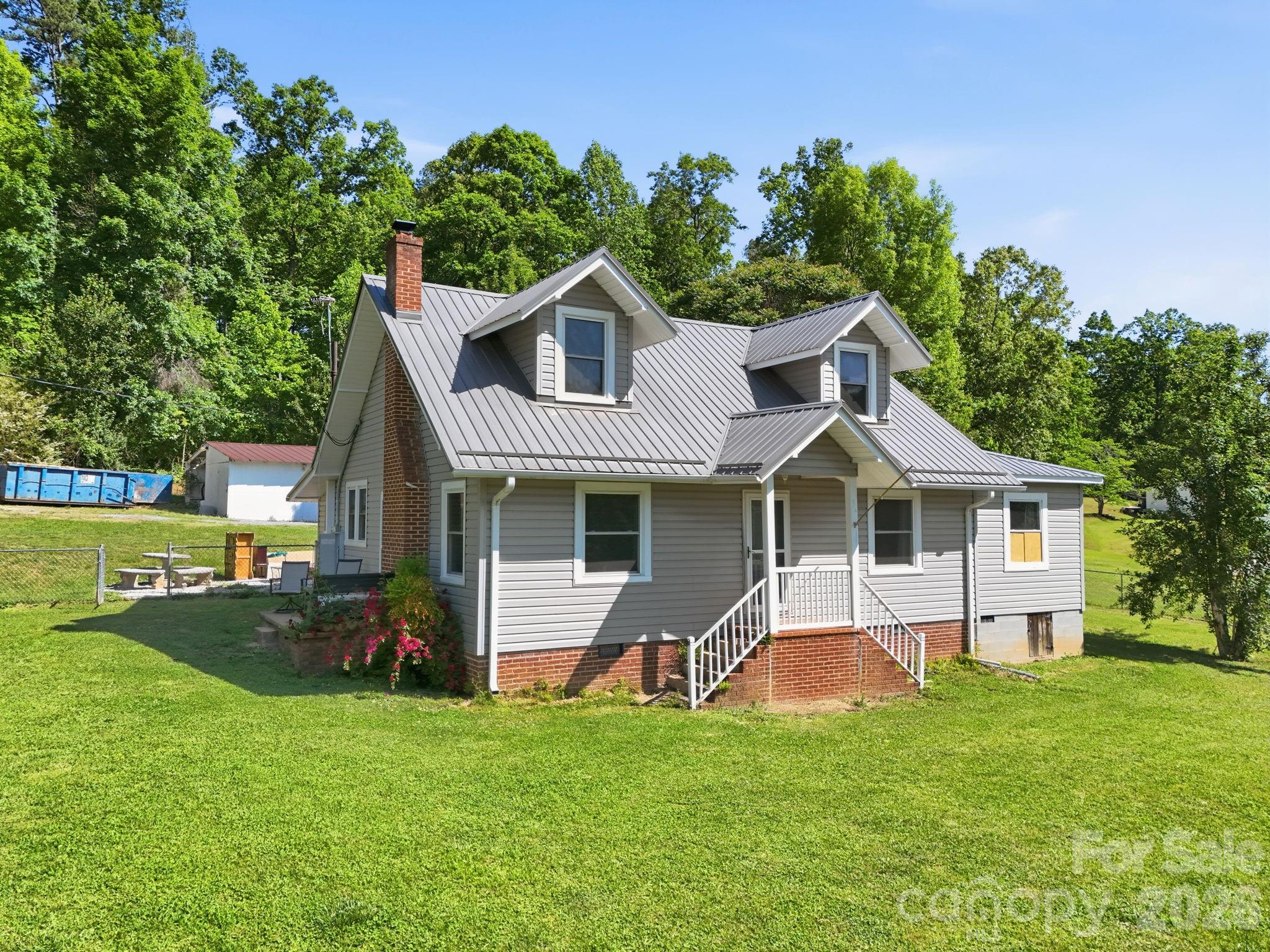 5054 Sugar Hill Road Marion NC 28752