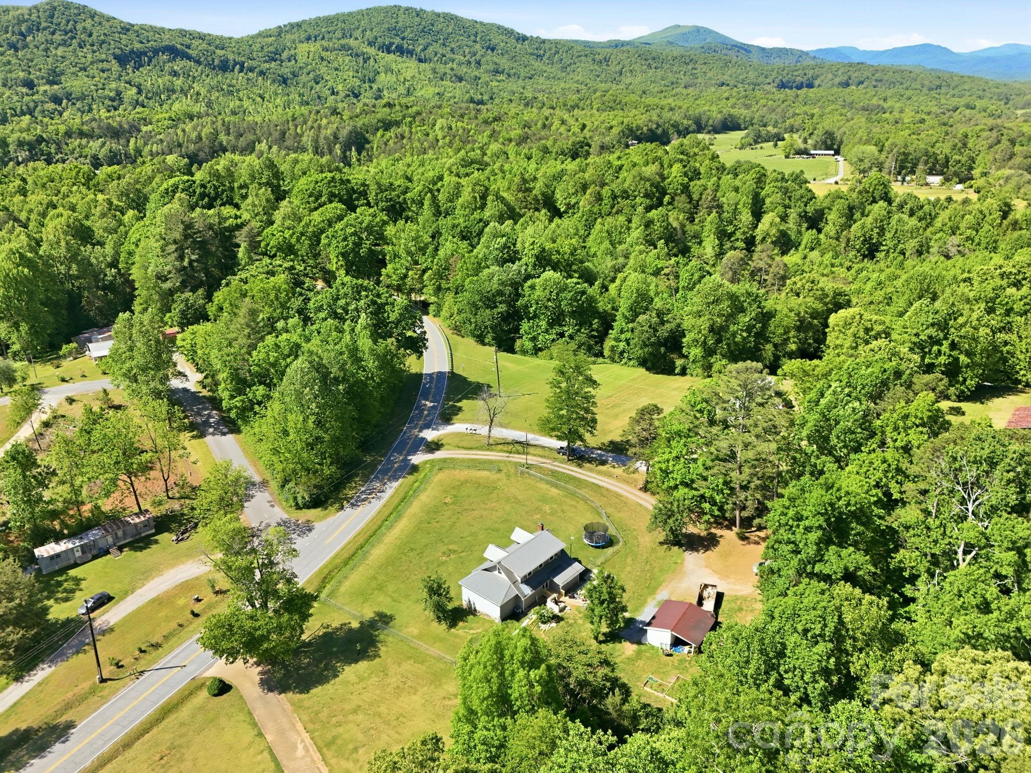 5054 Sugar Hill Road Marion NC 28752