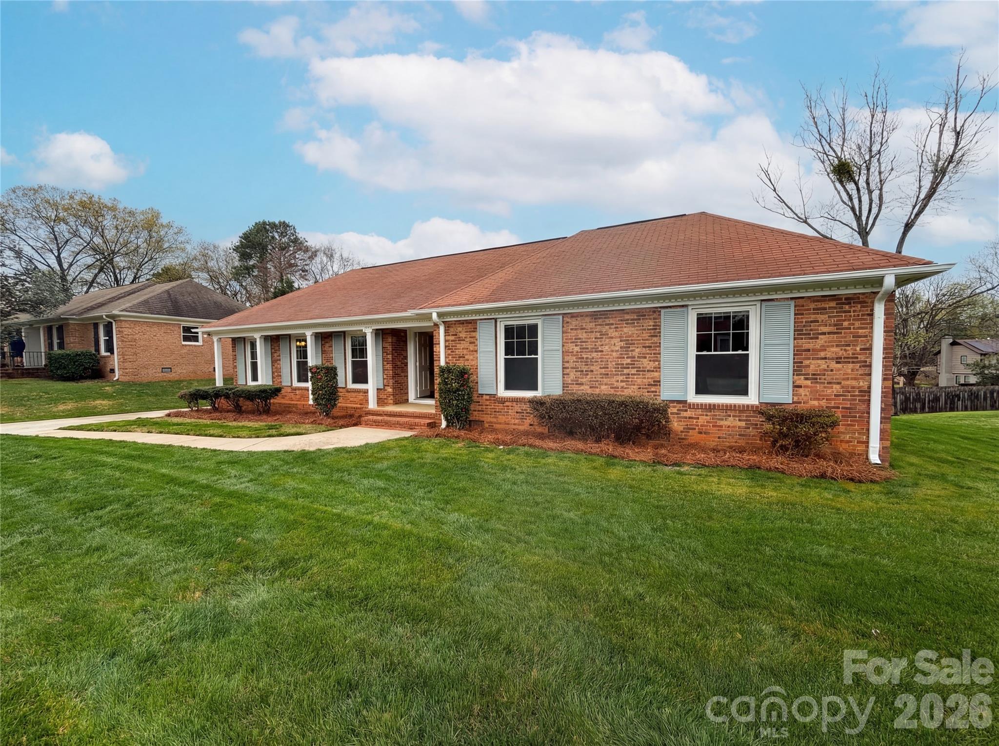 6214 Ashcrest Drive Charlotte NC 28217