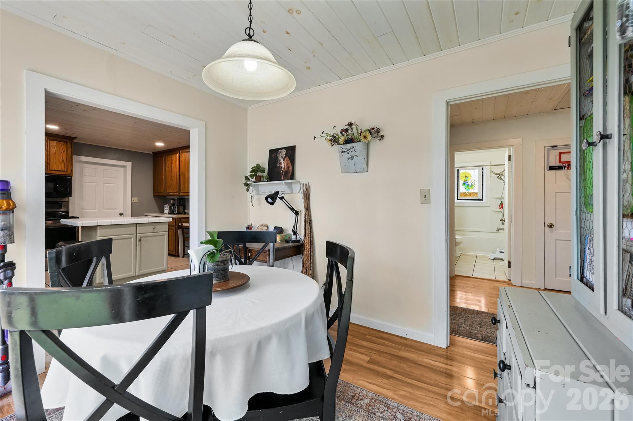 6 Gun Flint Trail Fletcher NC 28732