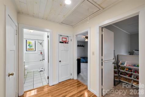 6 Gun Flint Trail Fletcher NC 28732