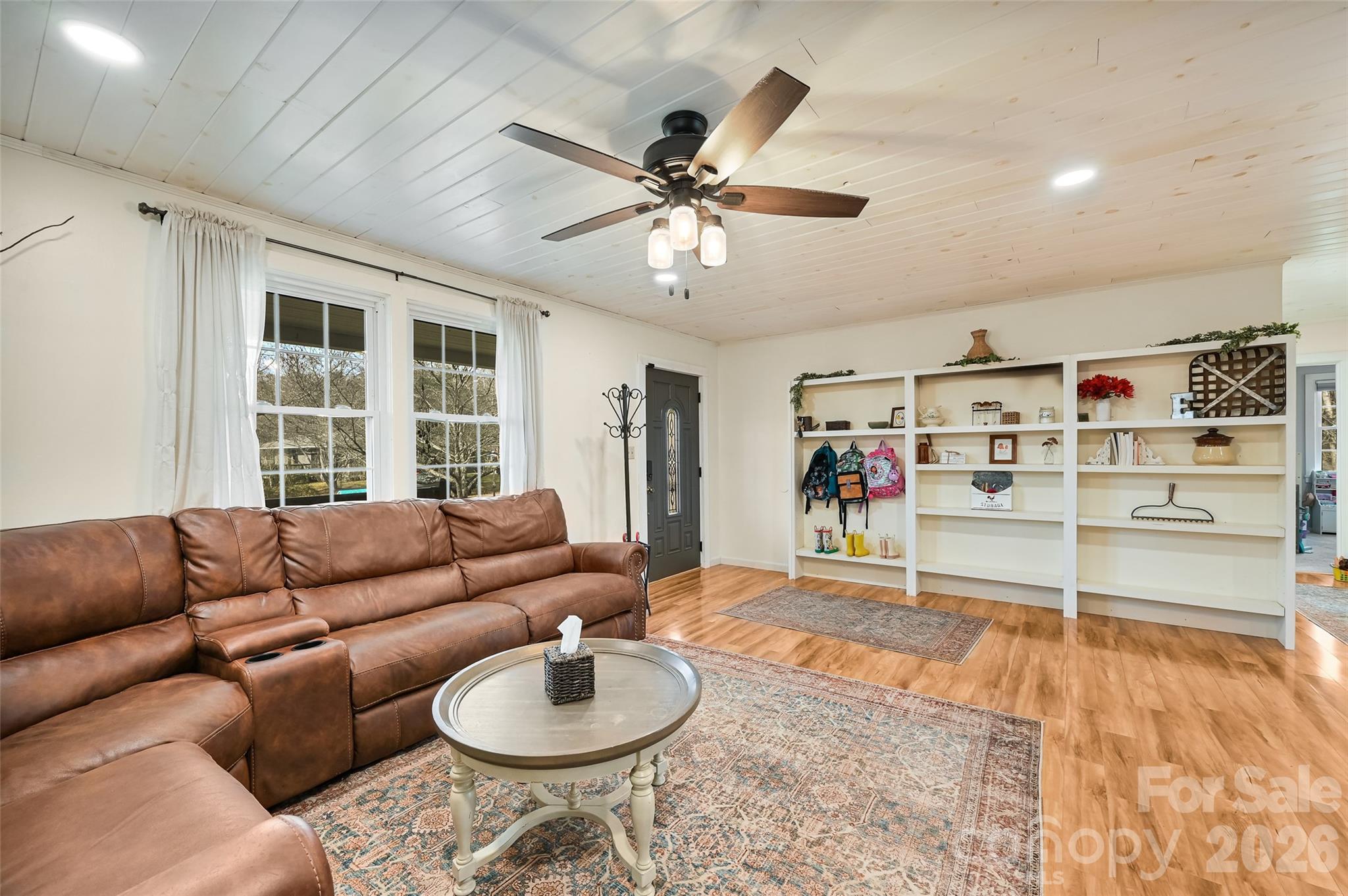 6 Gun Flint Trail Fletcher NC 28732