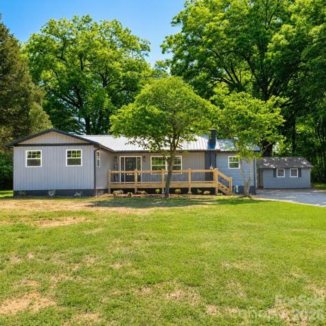 220 Dameron Street Star NC 27356