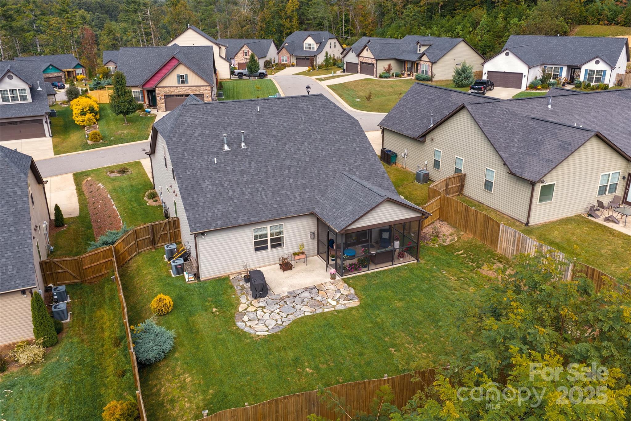 190 Water Leaf Drive Weaverville NC 28787