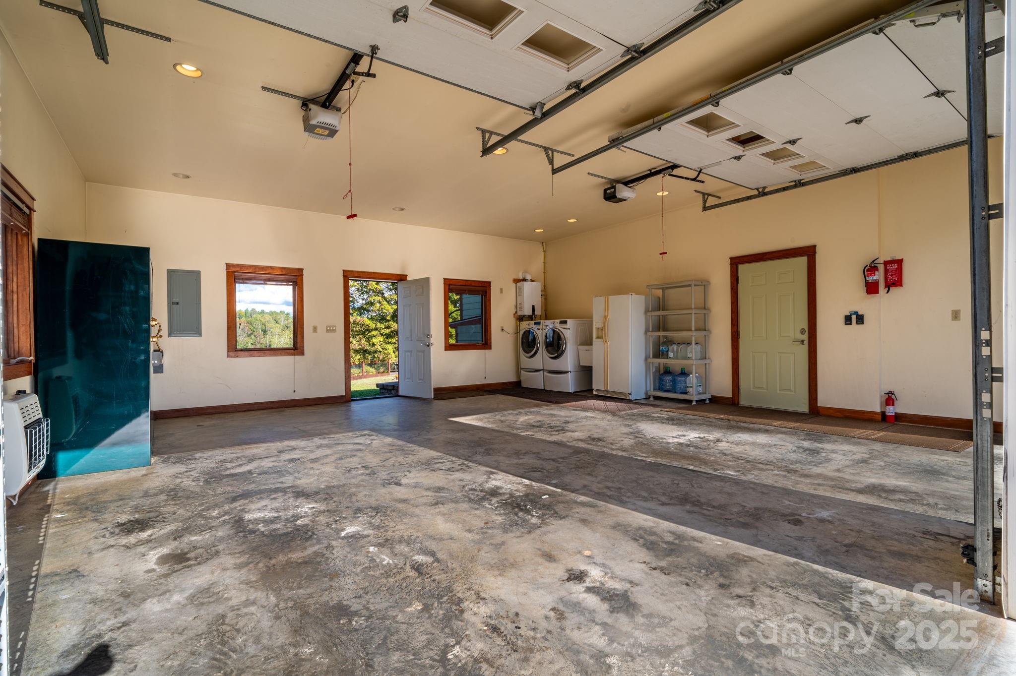 3319 Bull Creek Road Marshall NC 28754