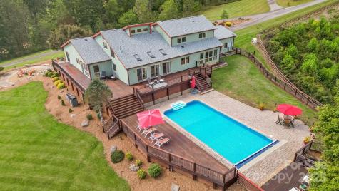 3319 Bull Creek Road Marshall NC 28754