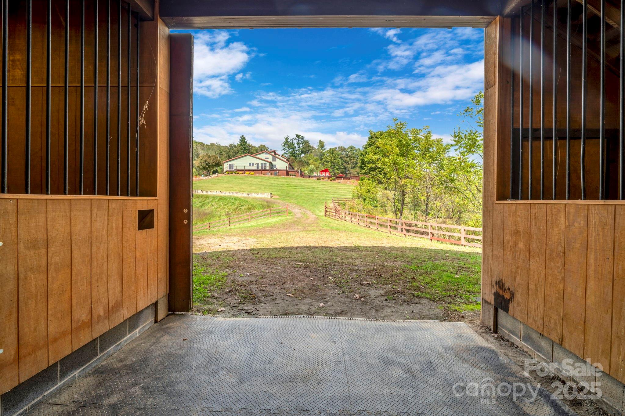 3319 Bull Creek Road Marshall NC 28754